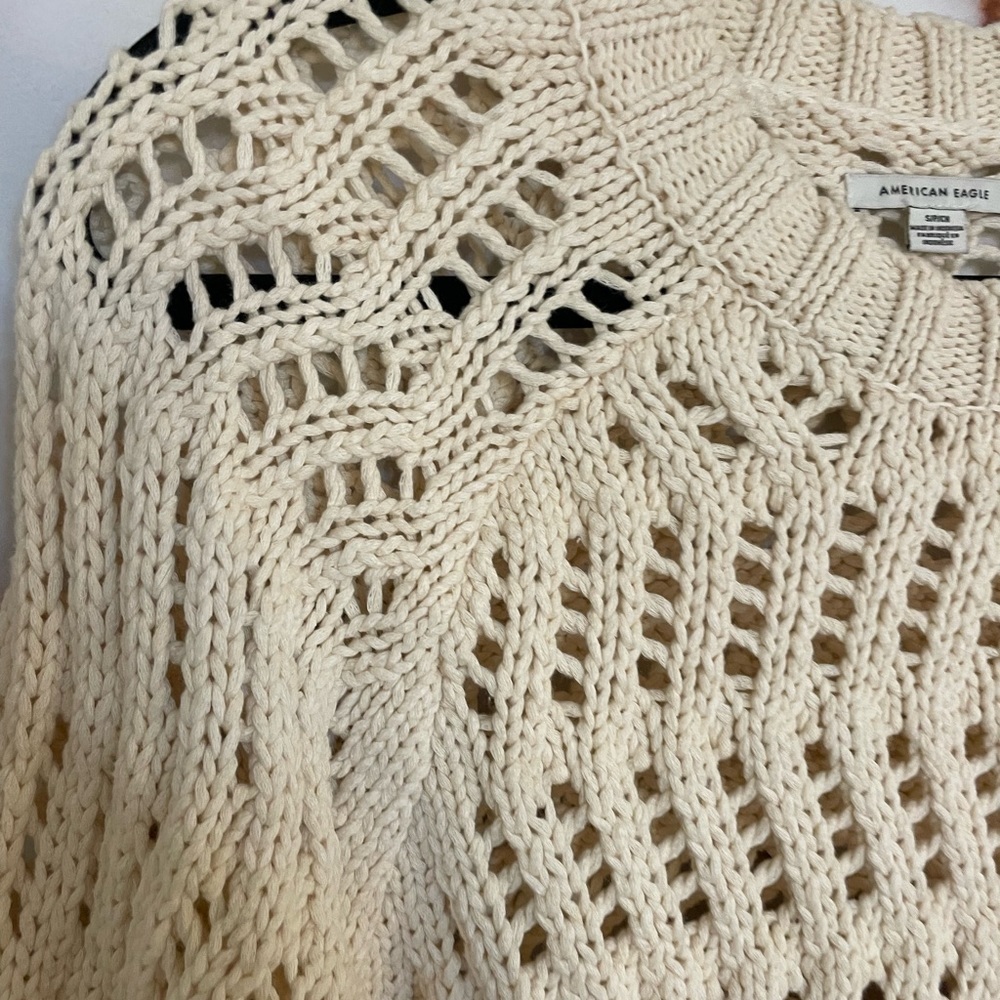 NWOT American Eagle Chunky Knit Sweater - Picture 2 of 4